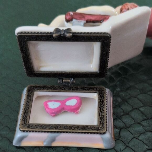 Whimsical Pink Polka Dot Bikini Figurine Trinket Box Pink Sunglass Trinket - Picture 6 of 8